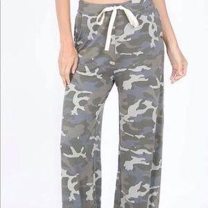 Zenana Dusty Camo Lounge Pants
